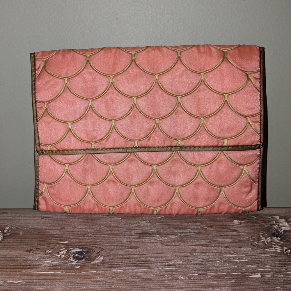 Vintage Frances Hirsch Peach Quilted Envelope With Sections